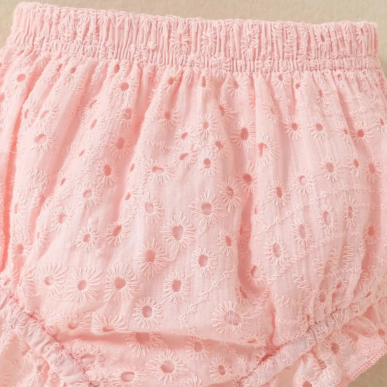 Baby Girls Clothes Set Spring Summer Toddler Solid Color Round Neck Long Sleeve T-Shirt Tops And Elastic Casual Ruffle Shorts