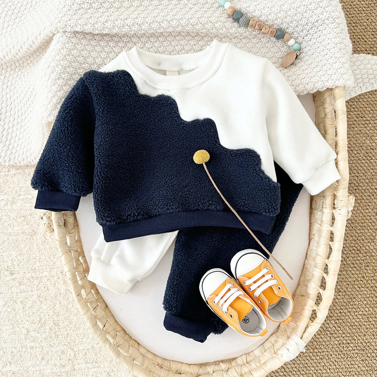 2Pcs Baby Boys Clothes New Casual Wear Lamb Wool Children Clothes Long Sleeves Sweatshirt Top Pants Color Block Kids Clothes