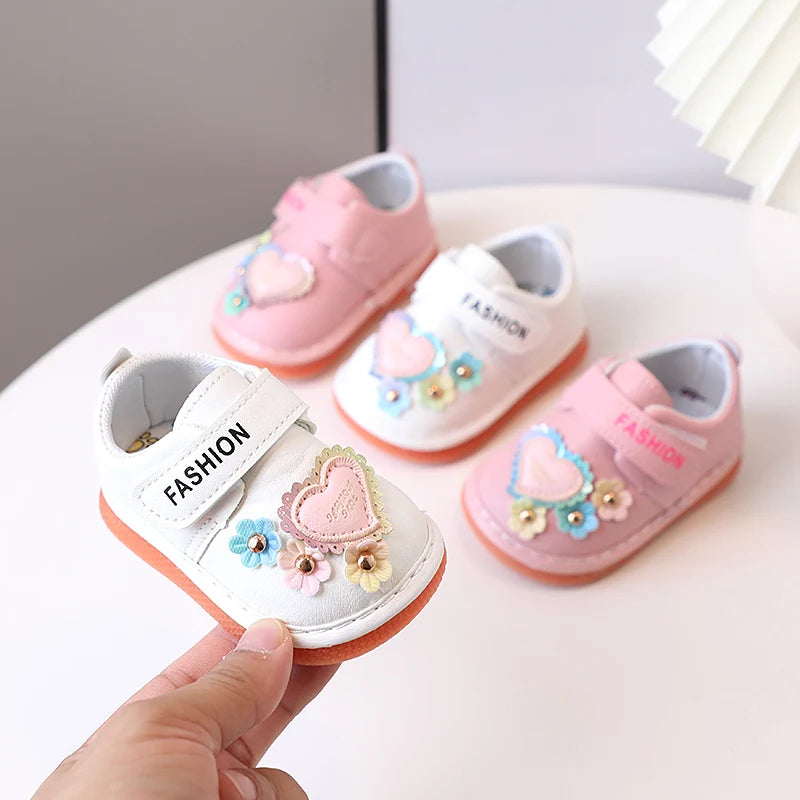 Baby Girls Walking Shoes Cute Flowers Kids Flat Shoes Round Toes 2025 Spring Autumn Girls Princess Casual Shoes Soft Non-slip