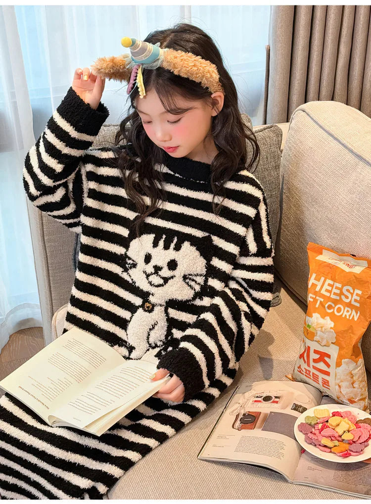 Girls Pajamas 2025 New Children's Nightgown Children's Autumn and Winter Loungewear