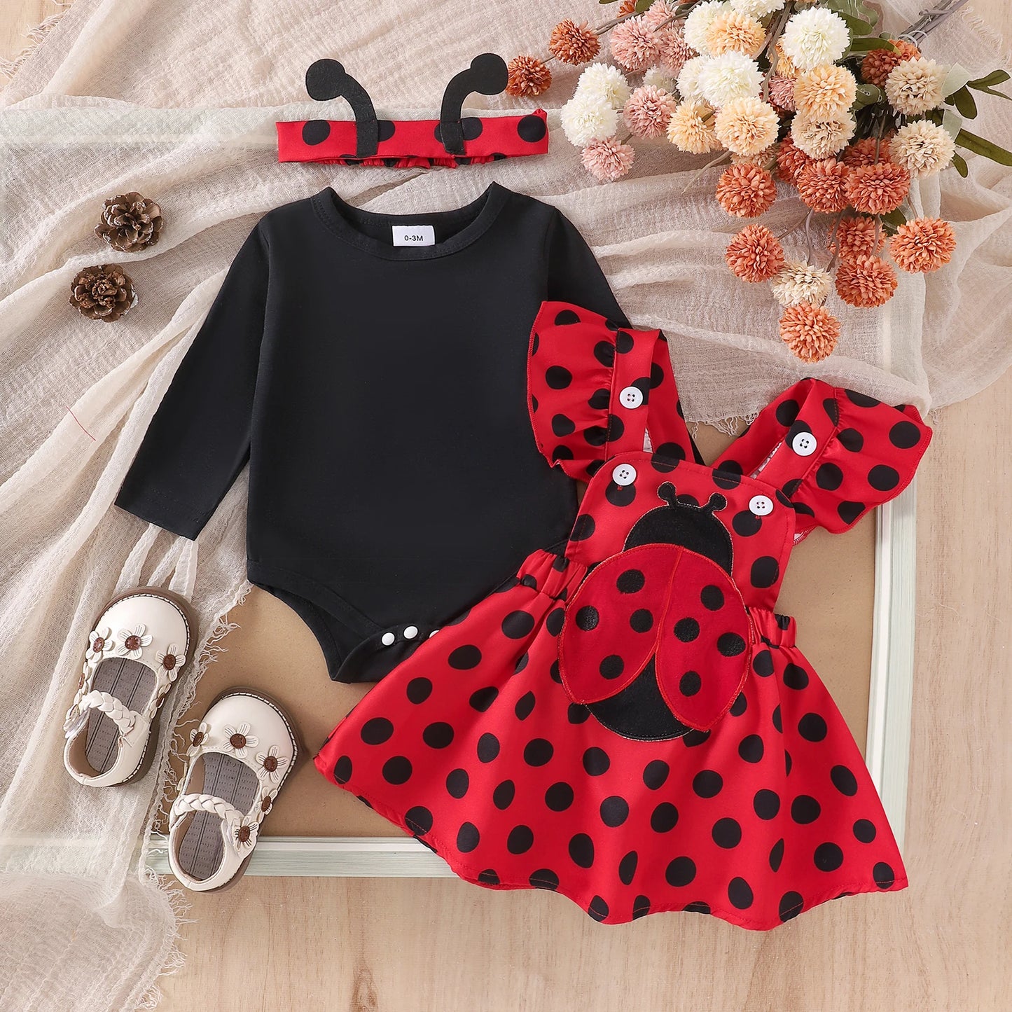 Cute Baby Girls Clothes Sets Flying Sleeve Romper Bee/Beetle Embroidery Suspender Dress Headband Sets Kids Costume