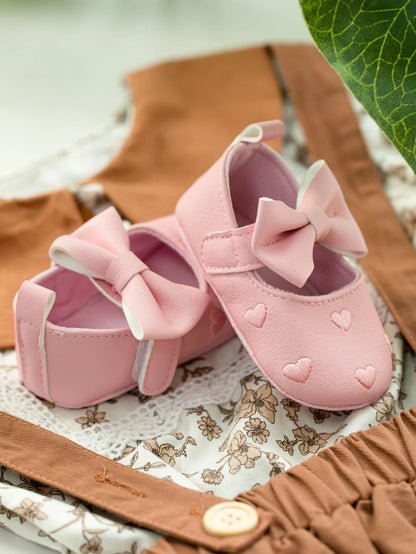 New Baby Boys Girls Shoes Love Bow Fringe Soft Soled Non-slip Footwear First Walkers Crib Shoes Moccasins Toddler Girls Shoesv