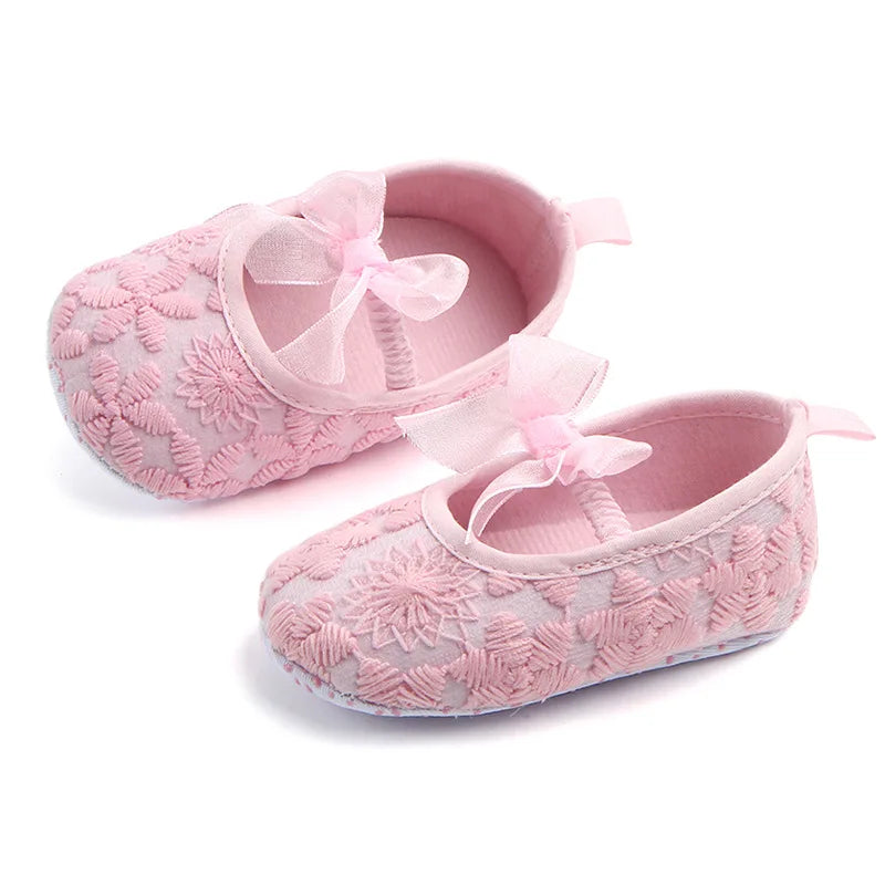 Baby Girls Shoes White Pink Embroidery Infant Prewalkers Little Girl Nonslip Christenning Baptism Wedding Spring Summer 11-13