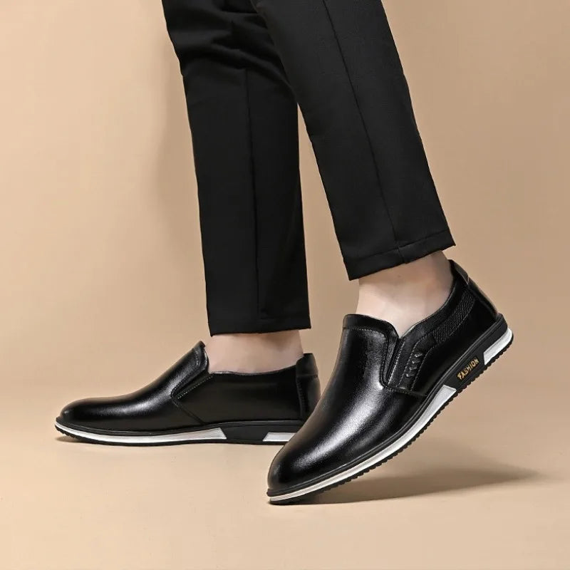 White Leather Shoes for Men in The Summer of 2025new Breathable Hollowed Dress Shoes Men Men Driving Shoes British Leather Shoe
