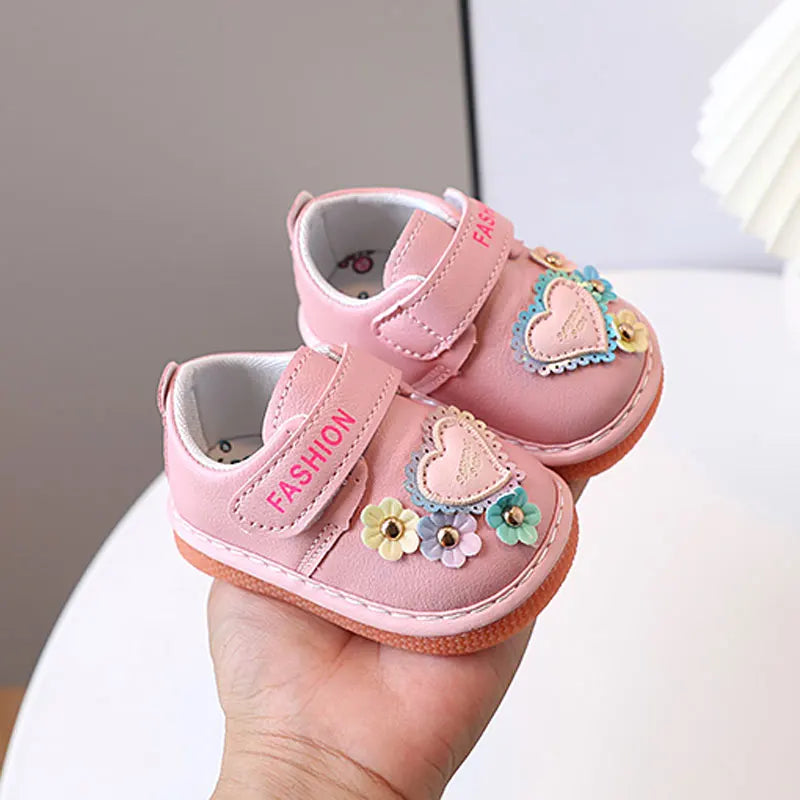 Baby Girls Walking Shoes Cute Flowers Kids Flat Shoes Round Toes 2025 Spring Autumn Girls Princess Casual Shoes Soft Non-slip