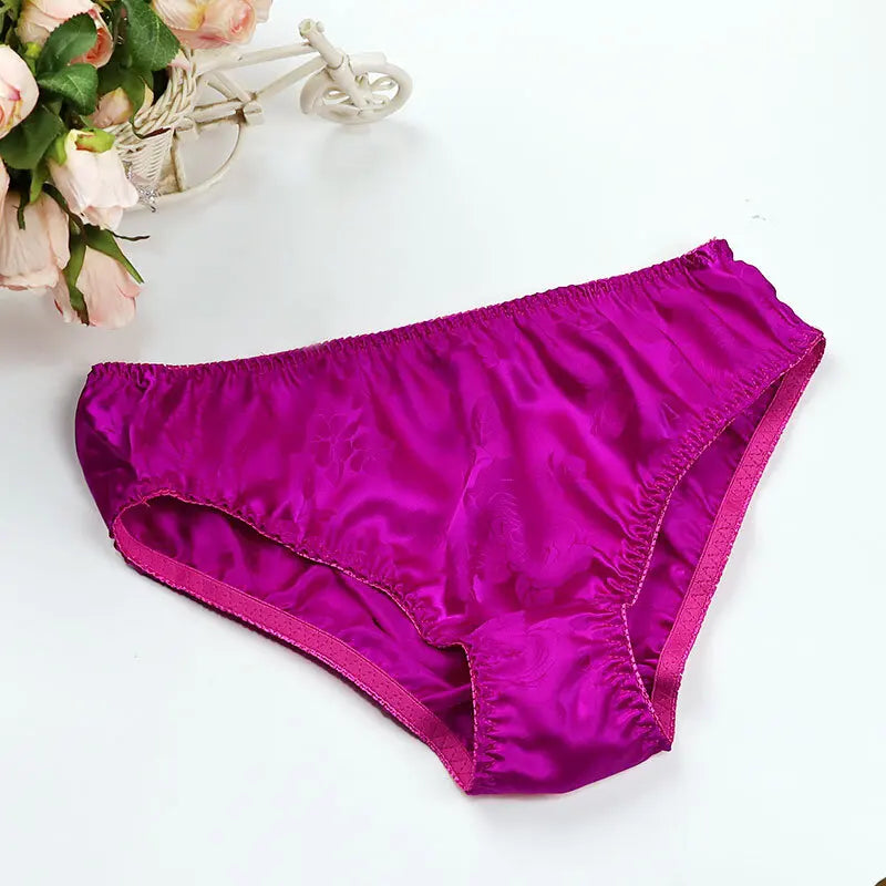 Silk Underwear Women's Large Size XXL e Breathable Antibacterial Low Waist Comfortable Innerwear Daily Use Cartoon Pat...