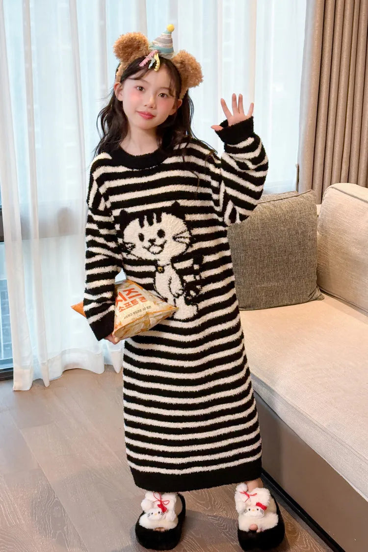 Girls Pajamas 2025 New Children's Nightgown Children's Autumn and Winter Loungewear