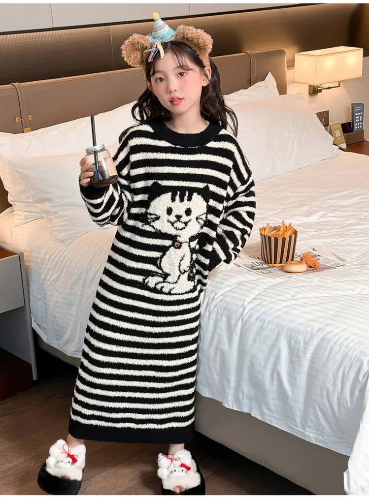 Girls Pajamas 2025 New Children's Nightgown Children's Autumn and Winter Loungewear