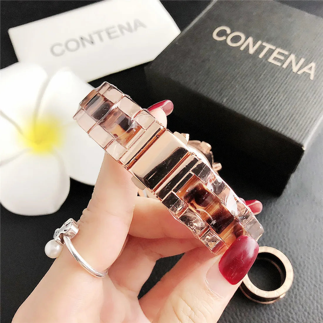 Top Brand Luxury Watches for Women Fashion Creative Steel Bracelet Women's Watches Ladies Quartz Bracelet Watch Reloj Mujer