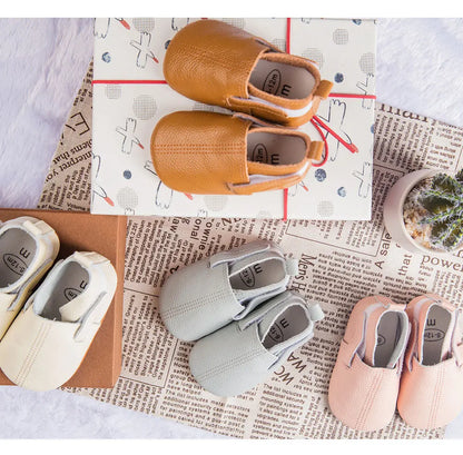 Baby Shoes Toddler Girls Boys Casual Leather Shoes Winter Furry Boot Newborn Infant Barefoot Shoes Sapatato Loafers Items Stuff