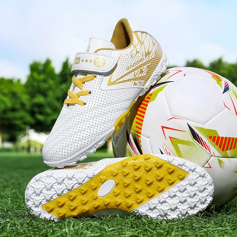 New Children Soccer Boots Sports Society Field Boy Football Shoes Futsal Fast Indoor Sneaker Original Ankle Cleats Football Boot