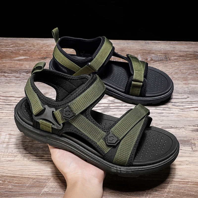 2025 Summer Men Sandals Fashion Leisure Beach Holiday Sandals for Mens Lightweight Shoes New Outdoor Comfortable Casual Sandalie