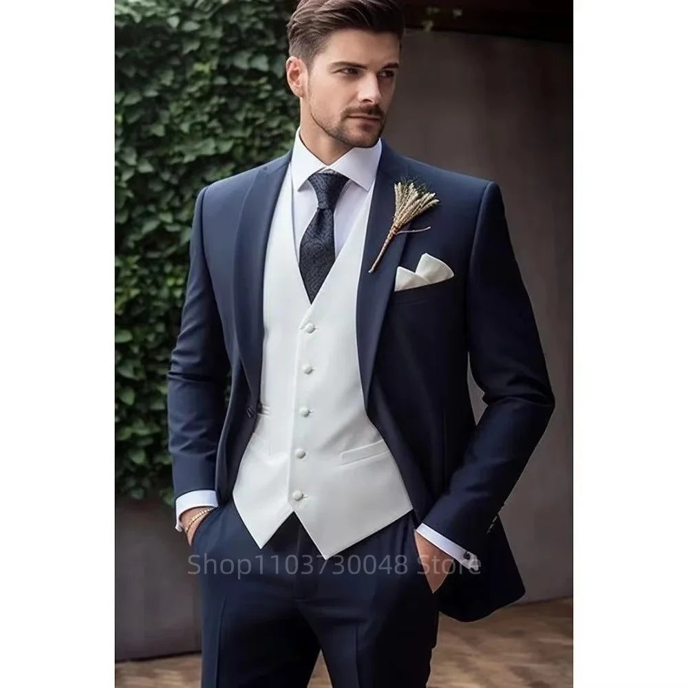 Classic Formal Suits for Men Peak Lapel Blazer Vest Pants 3 Pieces Suits Set Elegant Slim Fit Men's Suit for Business Party Prom