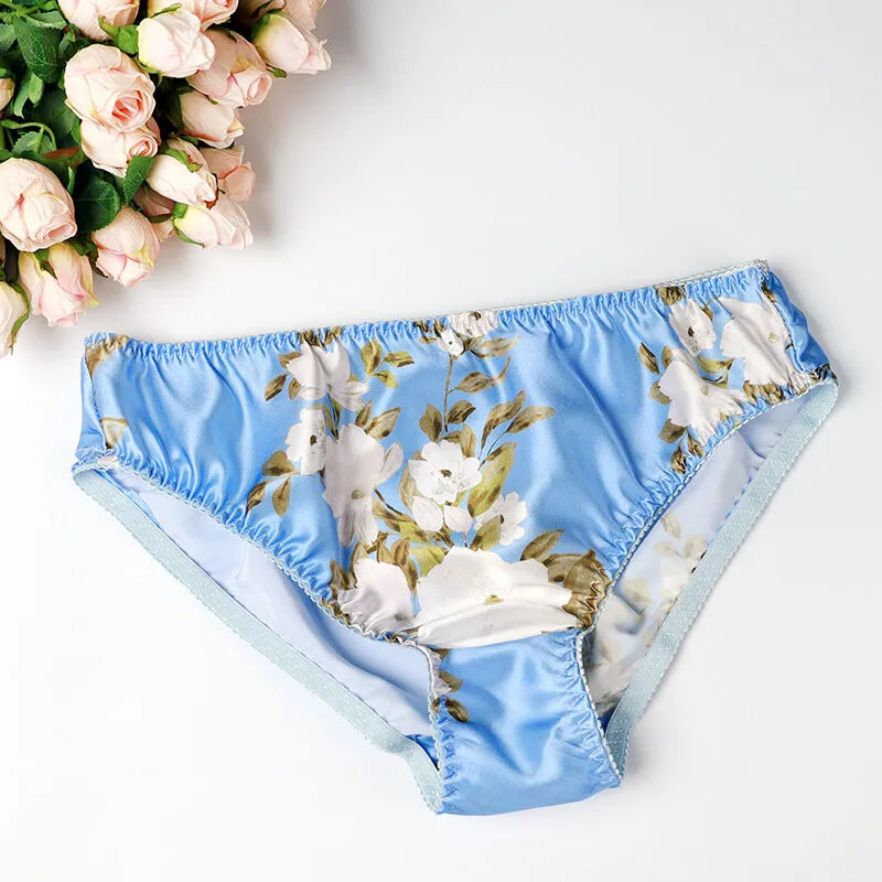 Silk Underwear Women's Large Size XXL e Breathable Antibacterial Low Waist Comfortable Innerwear Daily Use Cartoon Pat...