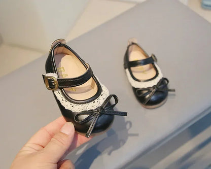 Girls Walking Shoes Sweet Lace Simple Bows 2025 New Baby Princess Shoes Round Toes Kids Leather Shoes Non-slip Soft Sole Flats