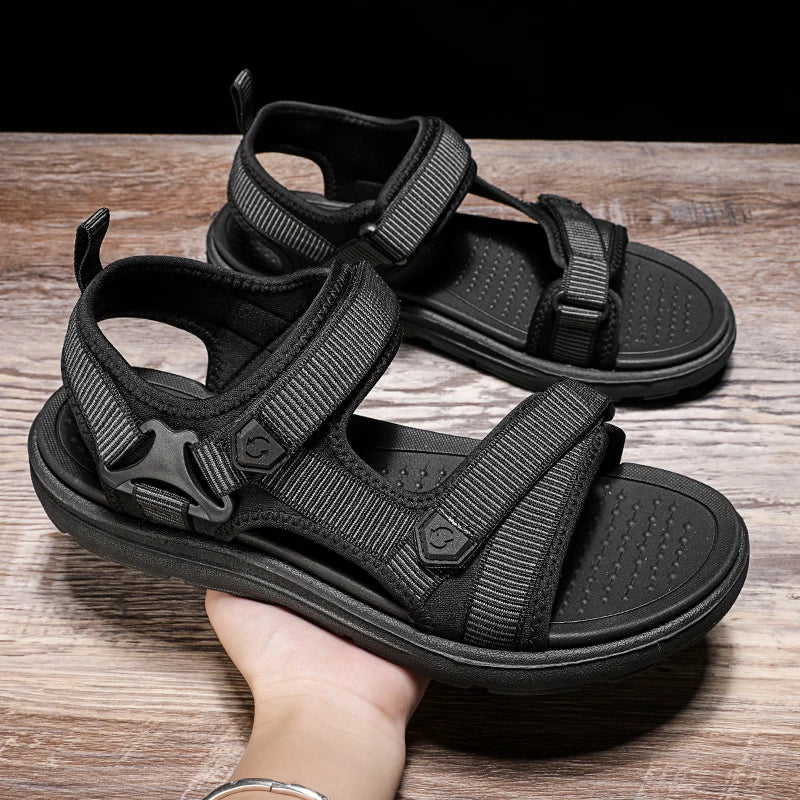 2025 Summer Men Sandals Fashion Leisure Beach Holiday Sandals for Mens Lightweight Shoes New Outdoor Comfortable Casual Sandalie