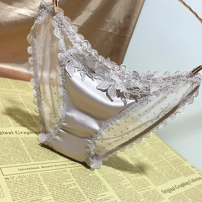 Women's Underwear Sexy Fashionable Satin Lace Embroidered Hollow out traceless Transparent Enticing Women's Underwear