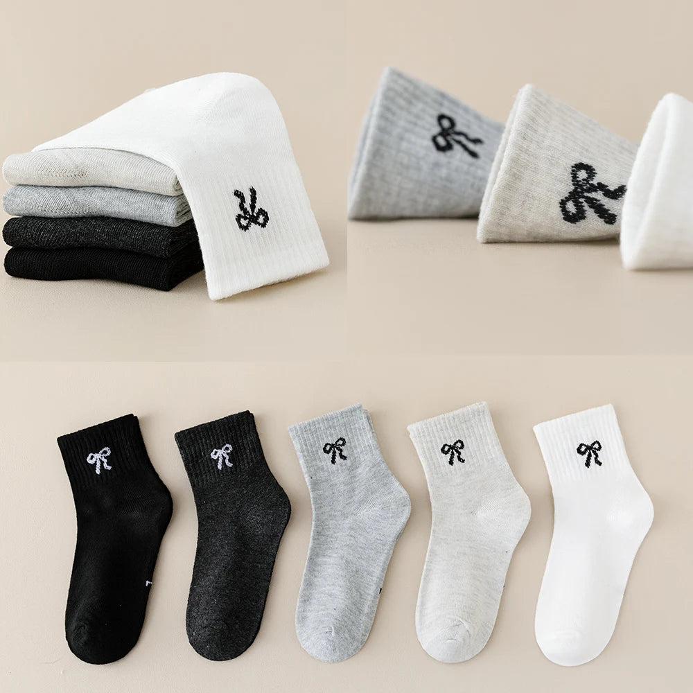 5/10 pairs of children's socks, girls' white sports short socks, suitable for spring, summer, autumn, and winter, moisture-wicki