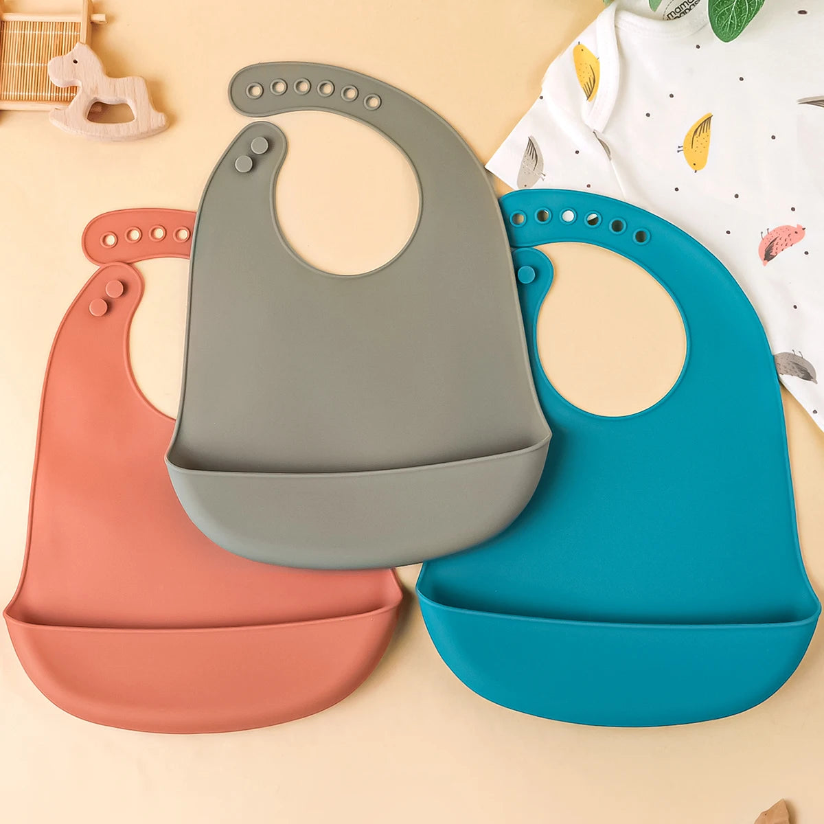 TYRY.HU 3pcs Waterproof Baby Bibs Baby Stuff Cute Kids Cartoon Bib Girl Boy Adjustable Soft Silicone Bib Baby Feeding Stuff