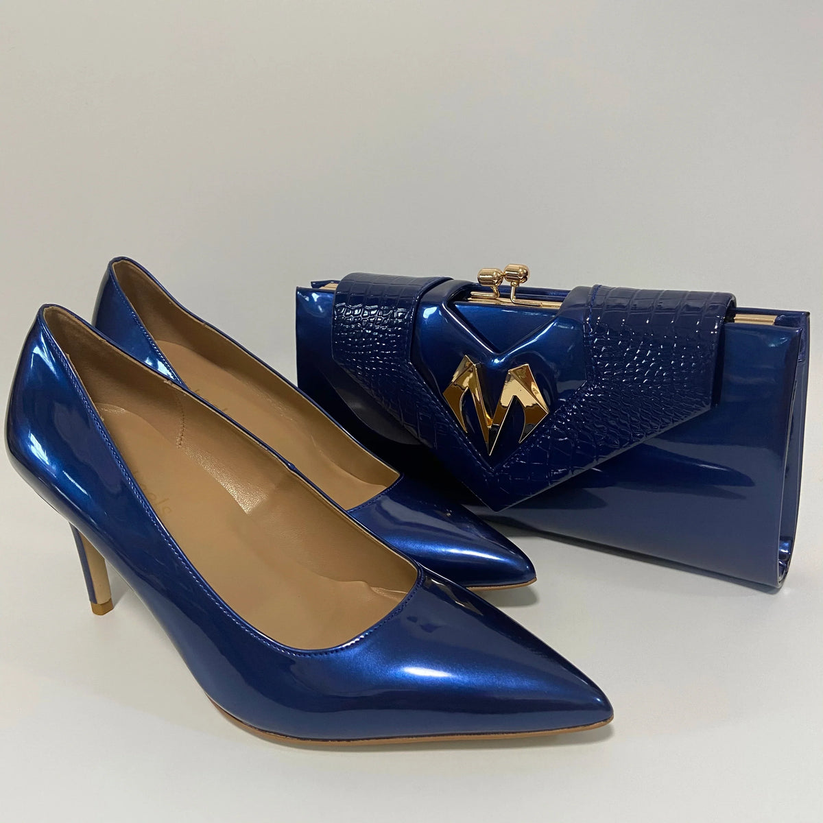 Pretty High Heel Shoes And Bag