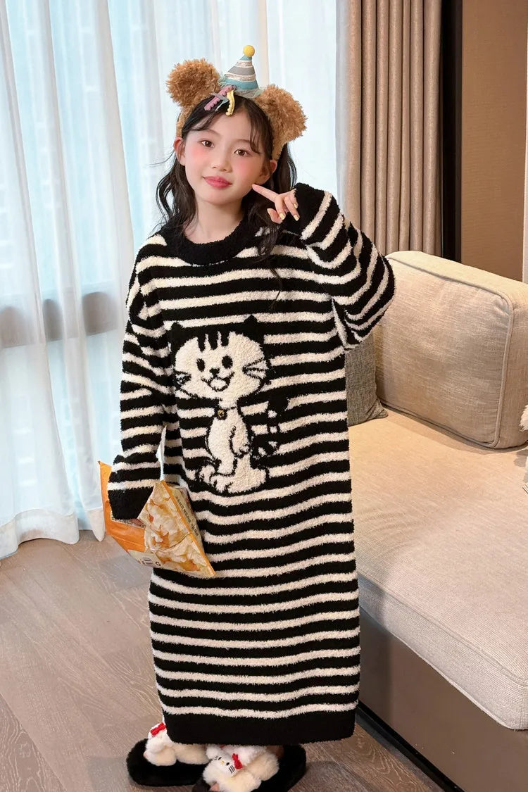Girls Pajamas 2025 New Children's Nightgown Children's Autumn and Winter Loungewear
