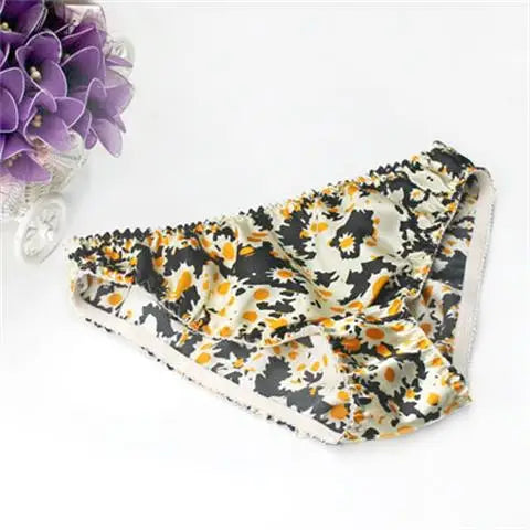 Silk Underwear Women's Large Size XXL e Breathable Antibacterial Low Waist Comfortable Innerwear Daily Use Cartoon Pat...
