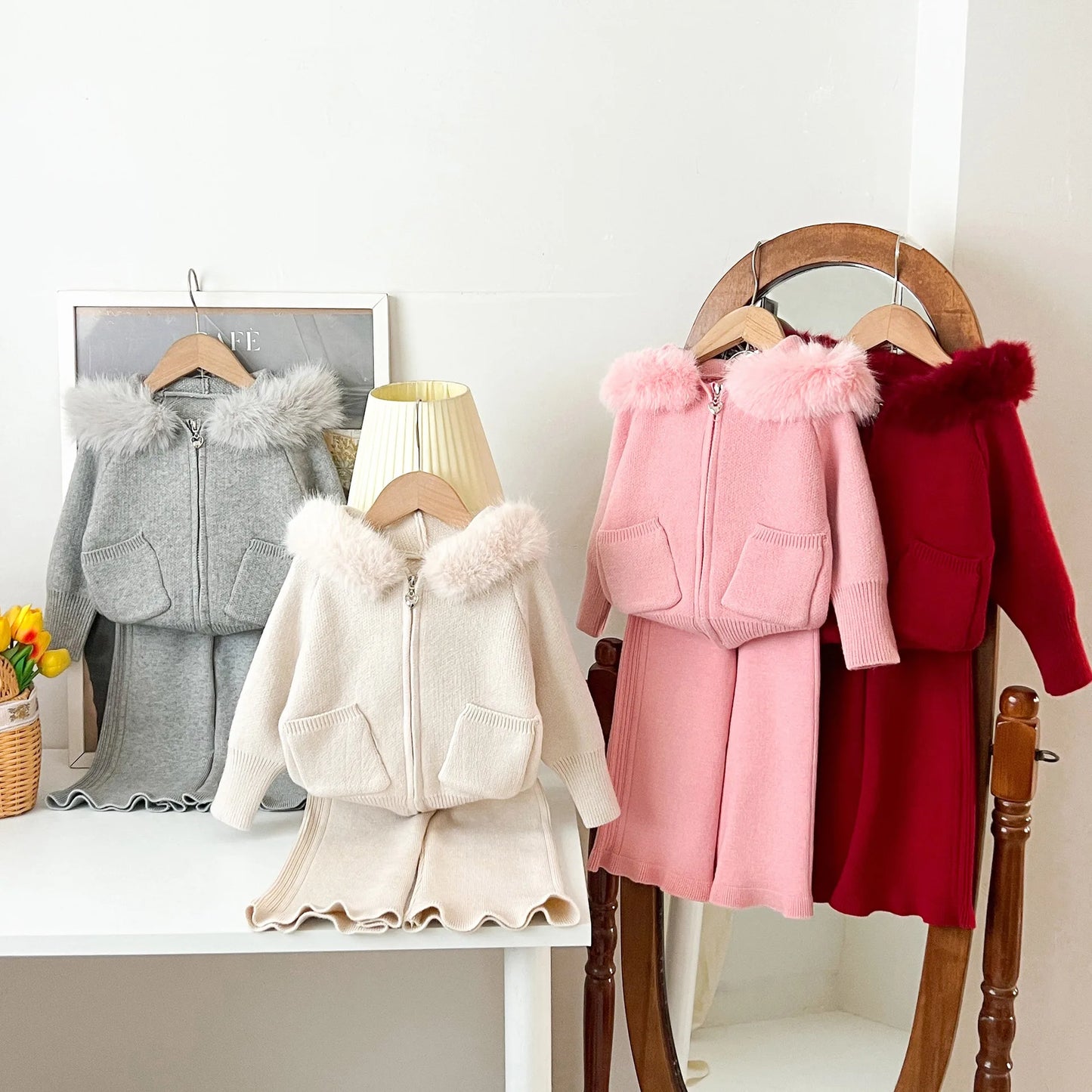 Girls Suit 2025 Autumn and Winter New Childrens Clothes Girls Baby Fashion Wool Collar Hooded Sweater Pants Two-piece Set Simple