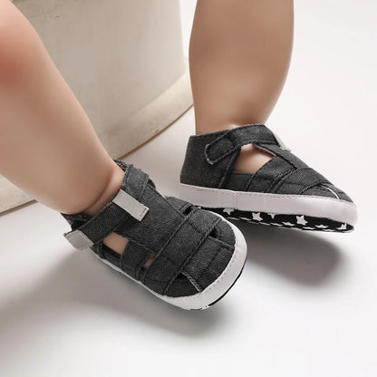 Newborn Boys And Girls Baby Shoes Fashion Canvas Soft Soles First Walking Shoes Breathable Sandals Popular Summer Beach Shoes