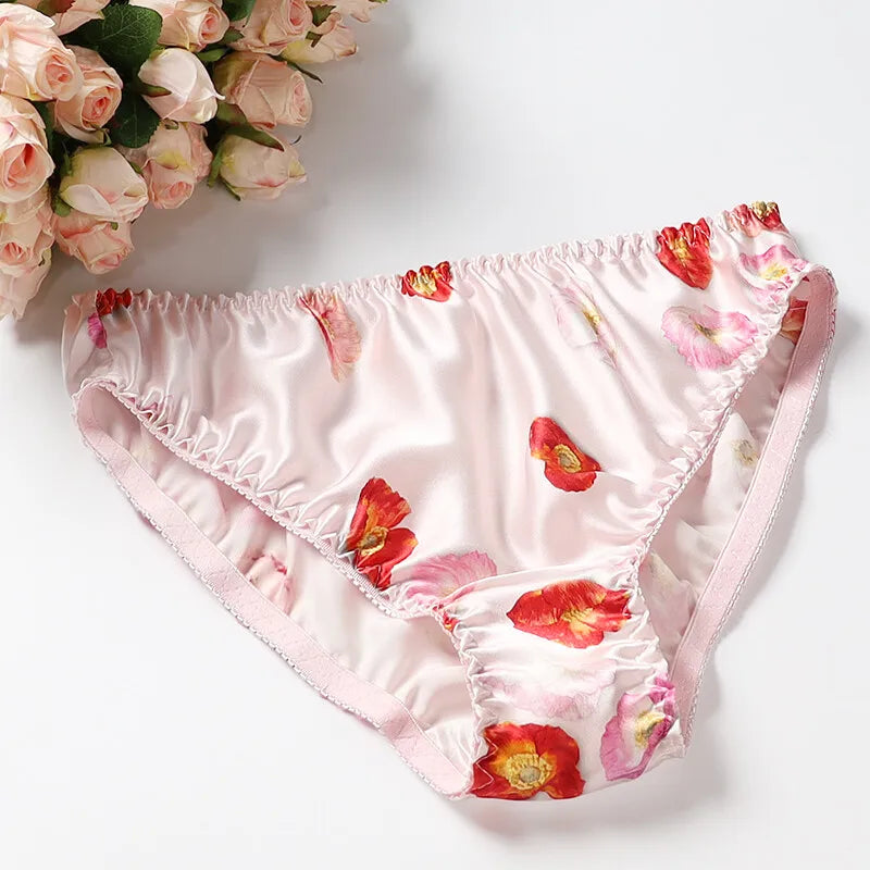 Silk Underwear Women's Large Size XXL e Breathable Antibacterial Low Waist Comfortable Innerwear Daily Use Cartoon Pat...