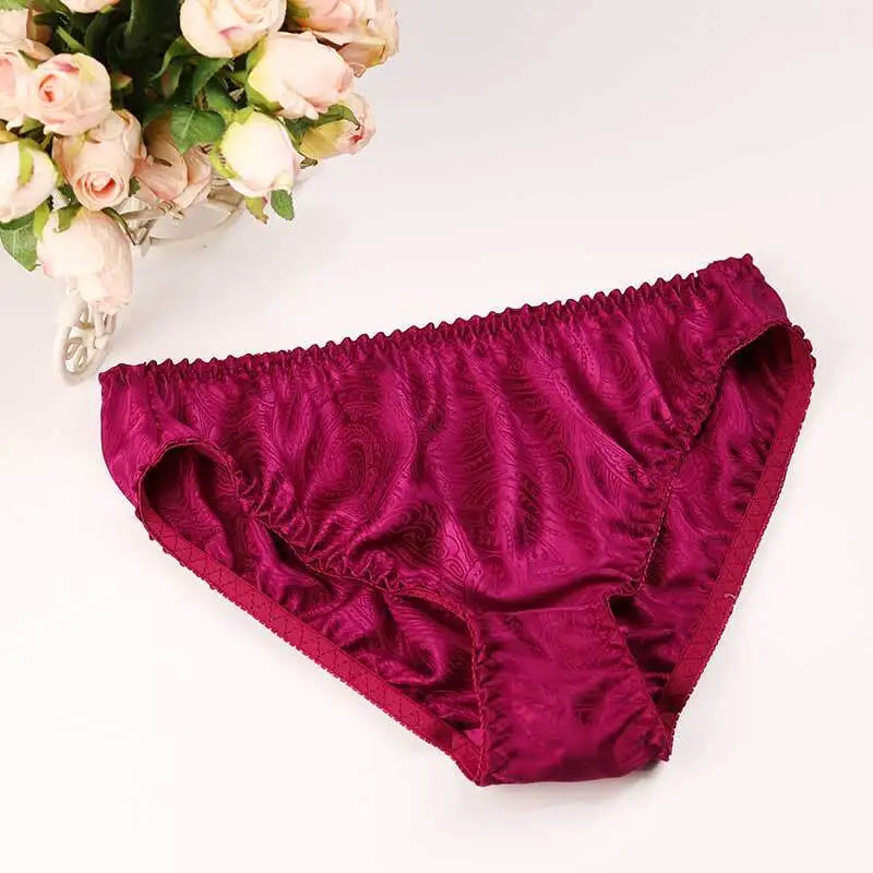 Silk Underwear Women's Large Size XXL e Breathable Antibacterial Low Waist Comfortable Innerwear Daily Use Cartoon Pat...