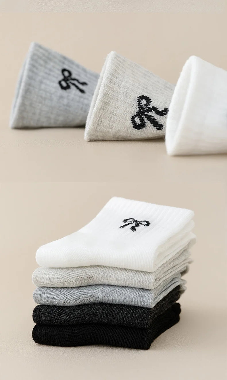 5/10 pairs of children's socks, girls' white sports short socks, suitable for spring, summer, autumn, and winter, moisture-wicki