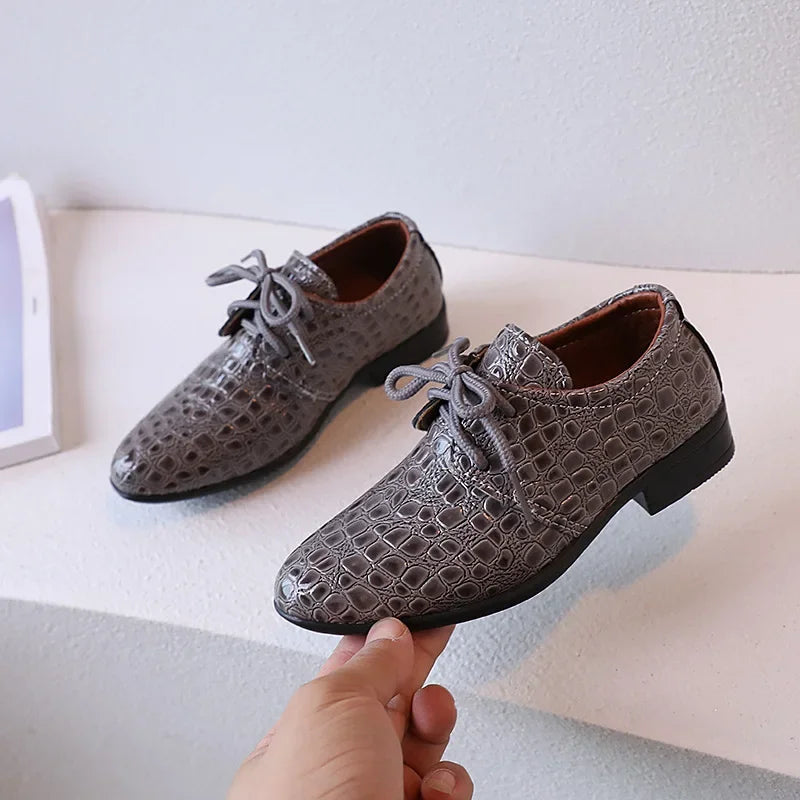 Boys Leather Shoes Pointed Toe Children Performance Shoes Low Heels British Style School Kids Shoes Gold Lace Up Casual Loafers