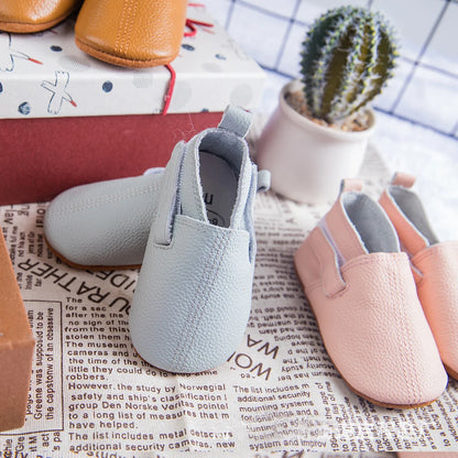 Baby Shoes Toddler Girls Boys Casual Leather Shoes Winter Furry Boot Newborn Infant Barefoot Shoes Sapatato Loafers Items Stuff