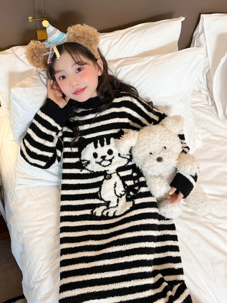 Girls Pajamas 2025 New Children's Nightgown Children's Autumn and Winter Loungewear