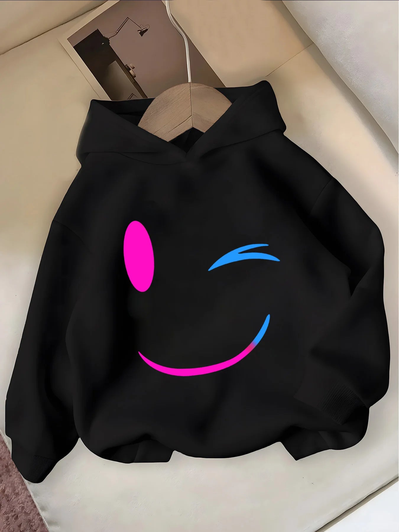 2026 Boys' and Girls' Warm Hoodie with Heart and Smiley Face Cartoon 2D Style, Autumn and Winter Warm and Stylish Top Black