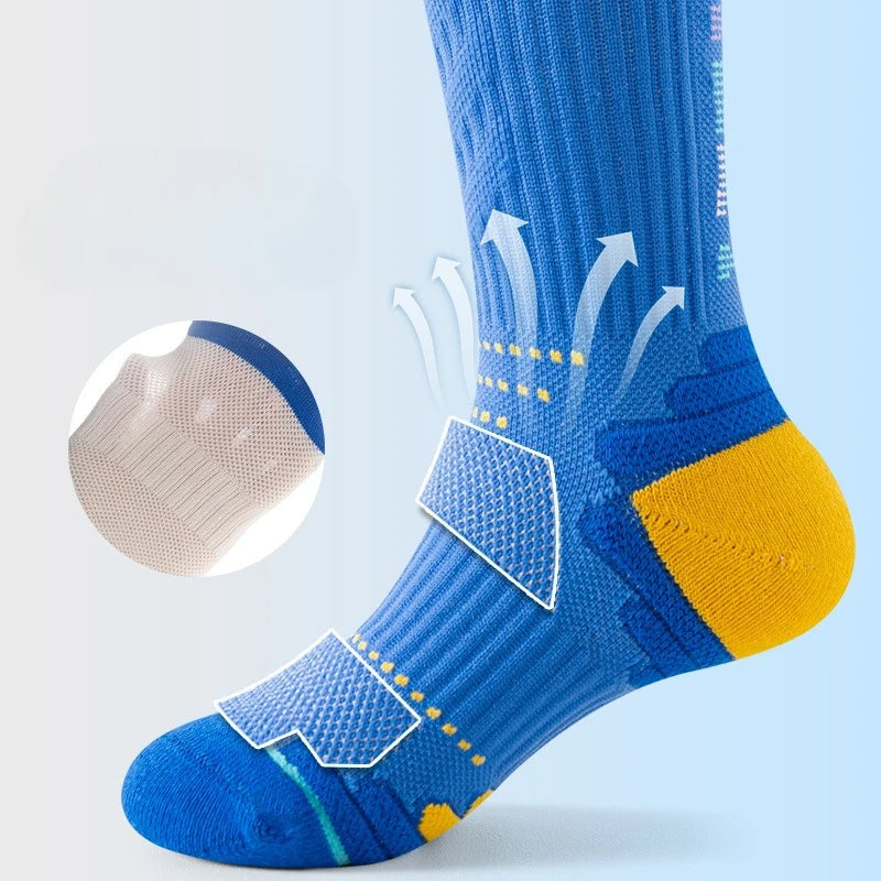 Professional Children's Sports Socks Boys Basketball Socks Outdoor Football Sock Hiking Sports Socks for Girls 5-14 Years