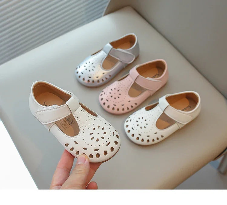 Baby Girls Dress Shoes for Wedding Party Cut-outs Hollow Soft Princess Breathable Kids Leather Flats T-strap 2025 Spring Summer