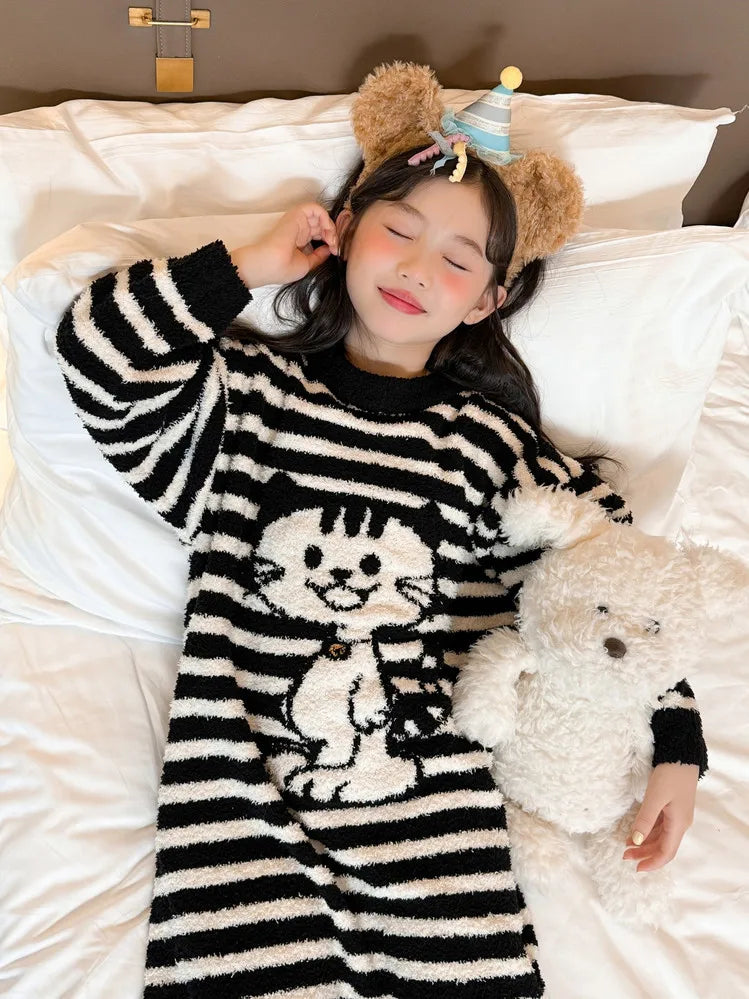 Girls Pajamas 2025 New Children's Nightgown Children's Autumn and Winter Loungewear