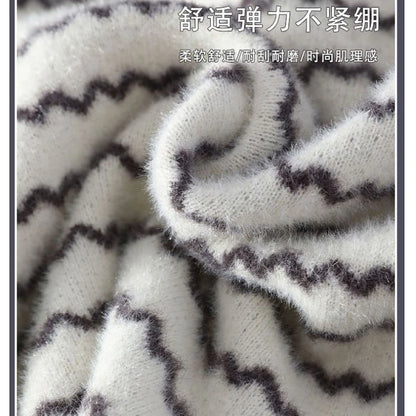 Sweater for Men Classic Fleece Lined Thick Warm Stripes Thicken Warm Base Layer Pullover Half-high Collar Trendy Casual Sweater