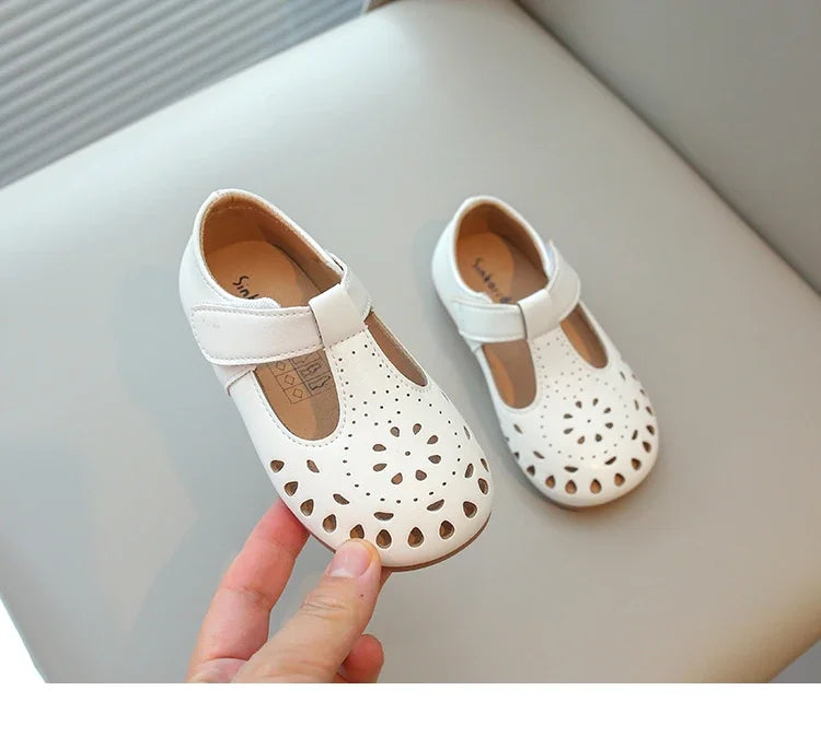Baby Girls Dress Shoes for Wedding Party Cut-outs Hollow Soft Princess Breathable Kids Leather Flats T-strap 2025 Spring Summer