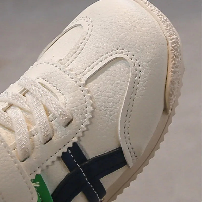 Boys' Shoes 2026 Spring Autumn New Soft Bottom Versatile Children's Sports Shoes Casual Board Shoes Girls' Moral Training Shoes