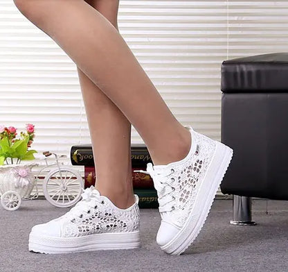 Elevated Casual Canvas Shoes with Breathable Mesh