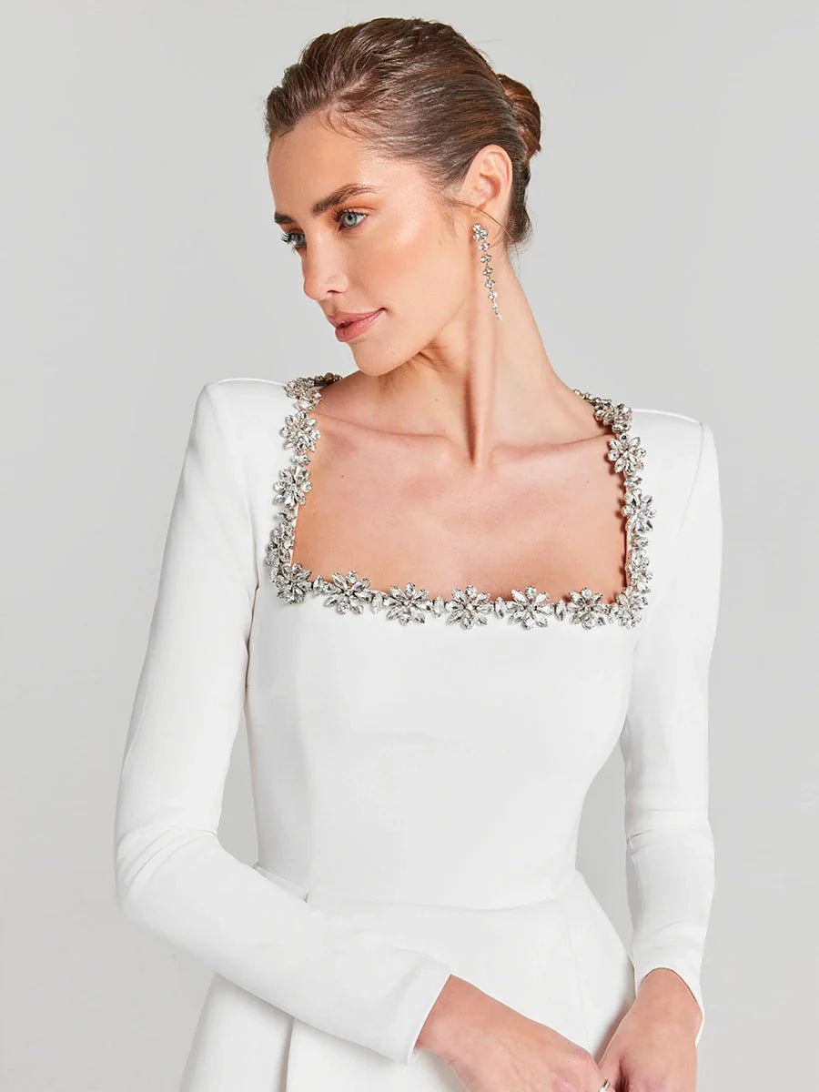Aila Dress: Festive Holiday Style