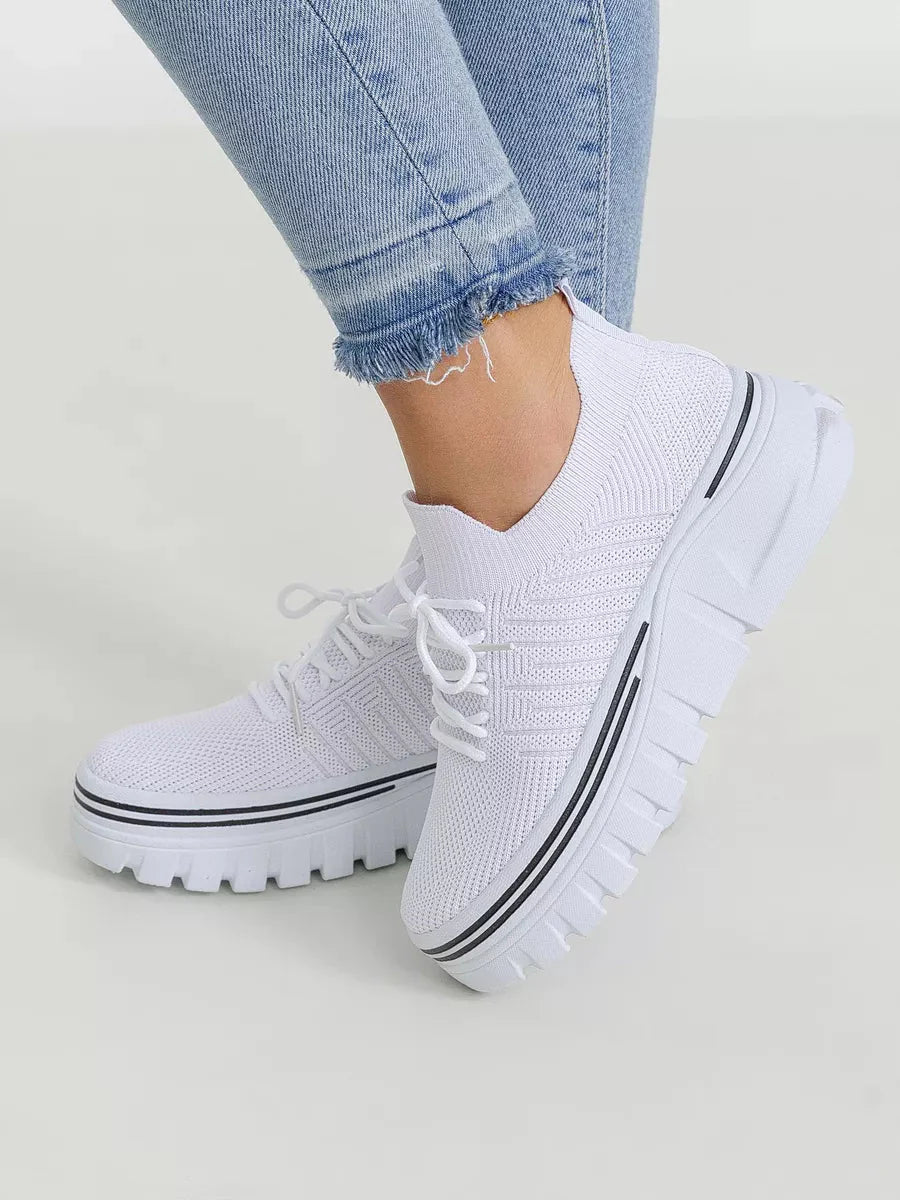 Caroline Sneakers: Stylish Comfort for Every Step