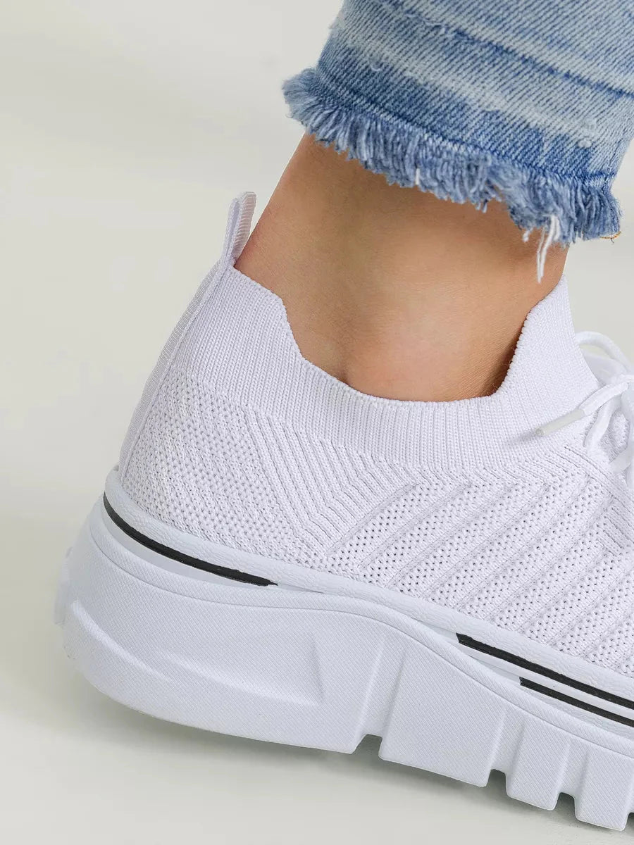 Caroline Sneakers: Stylish Comfort for Every Step