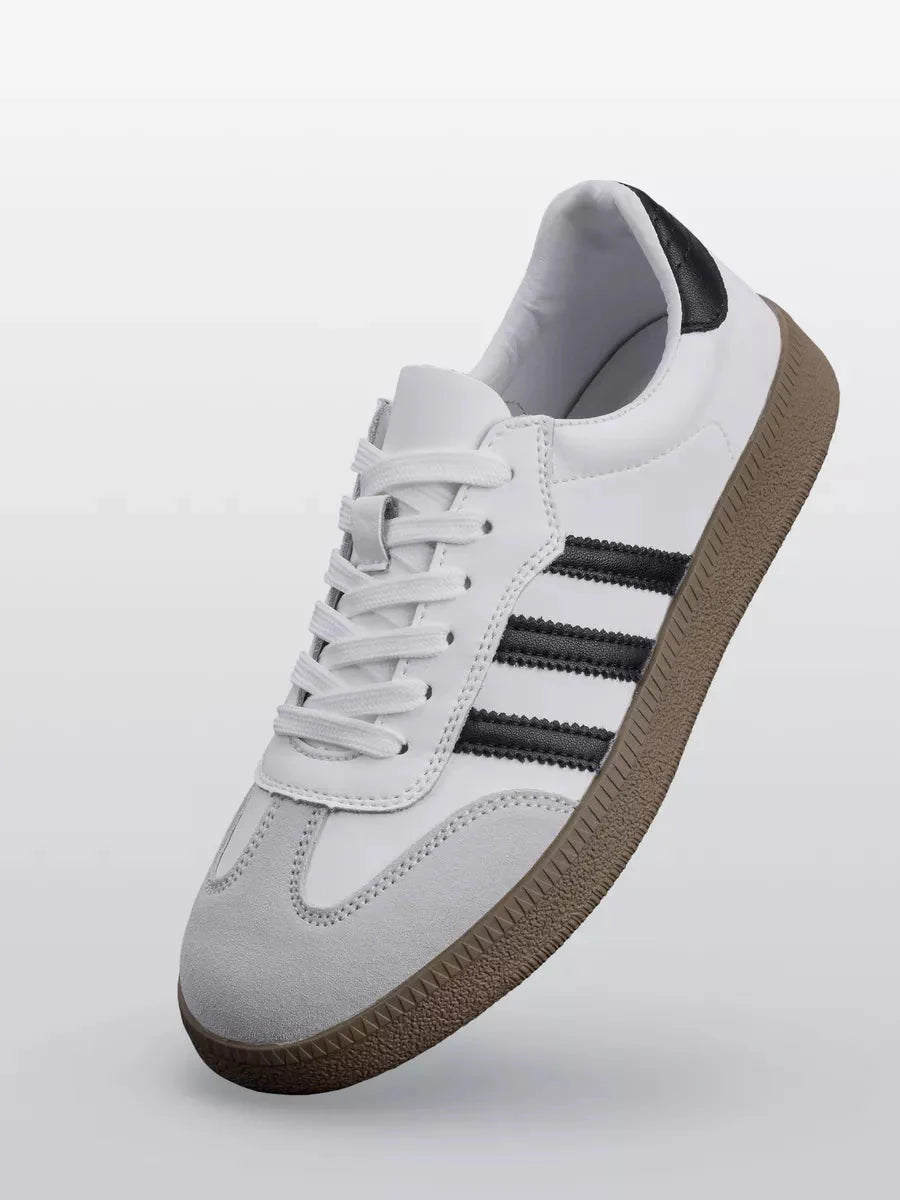 Cindy Sneakers: Classic Comfort for Everyday Style