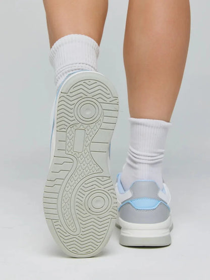 Erasmo Sneakers: Style and Comfort
