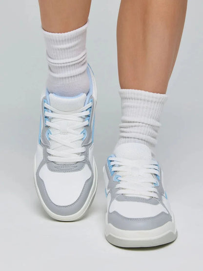 Erasmo Sneakers: Style and Comfort