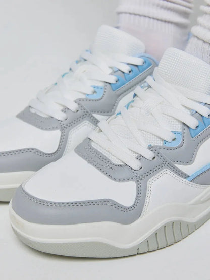 Erasmo Sneakers: Style and Comfort