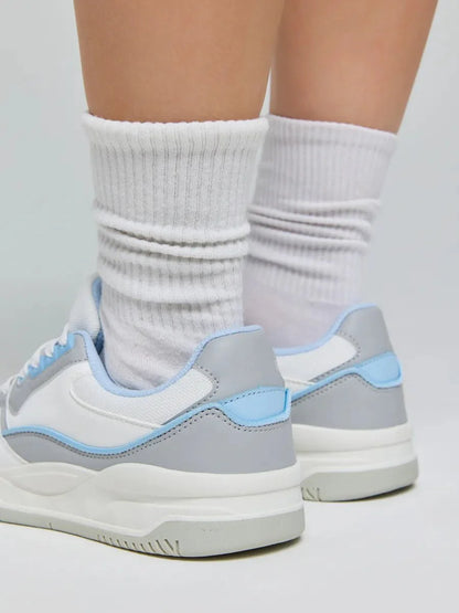 Erasmo Sneakers: Style and Comfort